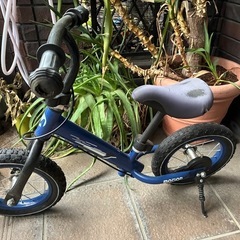 【0円！】まだまだ乗れる♪トイザらス購入の幼児用ストライダーお譲りします！の画像