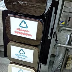 ゴミ箱５段の画像