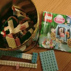 LEGOセット ディズニー、犬 👑🎀の画像