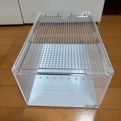 レプタイルボックス