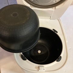 アイリスオーヤマ IHジャー炊飯器 炊飯容量: 1.0Lの画像