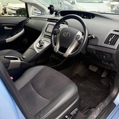 平成24年　トヨタプリウスPHEV Gグレード　65,800kmの画像
