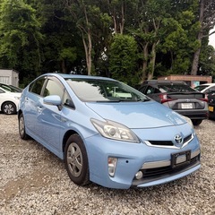 平成24年　トヨタプリウスPHEV Gグレード　65,800km
