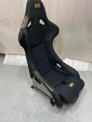 フルバケットシート(OMP FIA公認)   シートレール付(JA4 トゥデイ用)