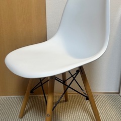 イームズチェア（リプロダクト品）