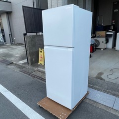 f●■YAMADAヤマダ電機・ノンフロン冷凍冷蔵庫236L・2ド...