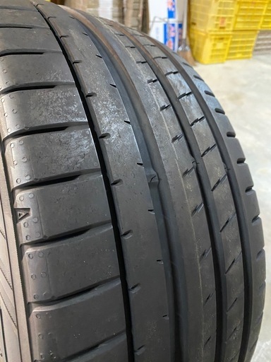 タイヤ YOKOHAMA ADVAN Sport V107 235 40 R18 2本 バリ溝