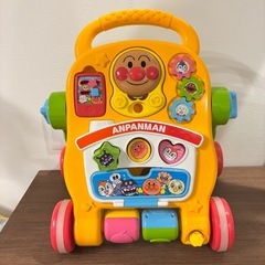アンパンマン　よくばりすくすくウォーカー　押し車