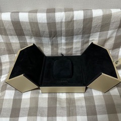 【中古品】【お値下げ致しましたm(_ _)m】CHANELシャネル時計入れ空箱のみ ウォッチケース 空箱の画像