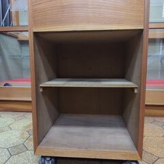 【無料　取りに来てくれる方限定】キャスター付きワゴン（レジ台やデスクワゴンとして）の画像
