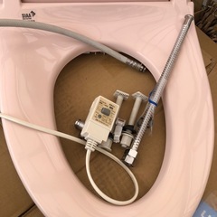 ジャンク　INAX シャワートイレシート CW-RK10A/LR8 ピンク色　2012年製の画像