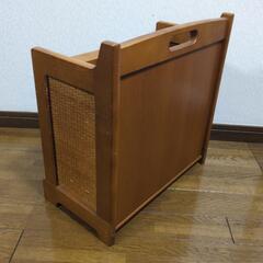 収納家具の画像