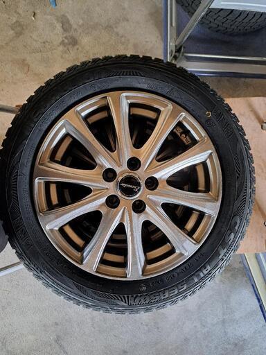 185/60R15新品オールシーズンタイヤ＋比較的きれいな中古
