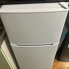 冷蔵庫　Haier JR-N130B