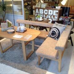 LIVING HOUSE 
MOCOA モコア
