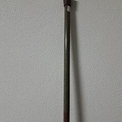 調整可能な木目突っ張り棒　約115センチ×190センチの画像