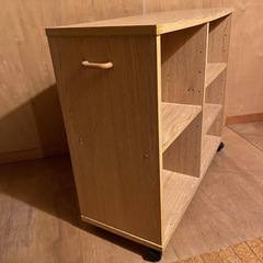 キャスター付き木製ラックの画像