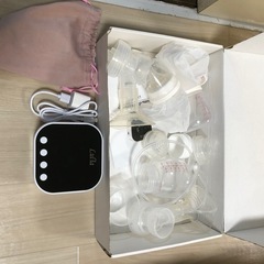 Lulia 電動 さく乳器の画像