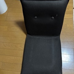 まだまだ現役?コンパクト座椅子