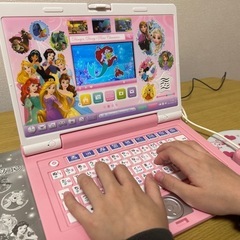 ディズニー ピクサーキャラクターズ ワンダフルスイートパソコンの画像