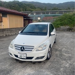 メルセデス・ベンツ B180