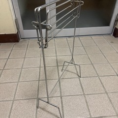 タオルハンガー　折り畳み式の画像