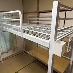 ニトリ ロフトベッド 机ハンガーポール付き一人暮らし
