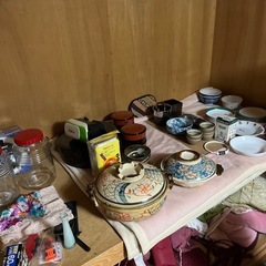 グラス、お皿、花瓶、茶碗、植木鉢など色々 