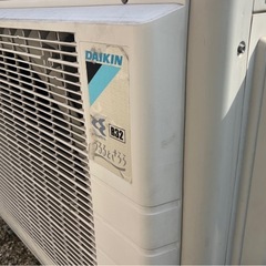 ダイキンうるさら9.0kw 29畳用の画像