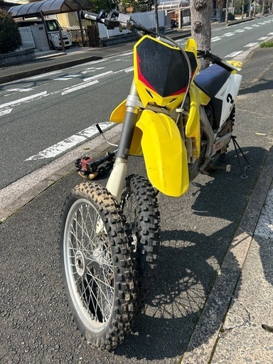 スズキ RMZ250