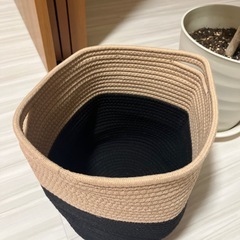 編み込みバスケット　鉢カバー　観葉植物　の画像