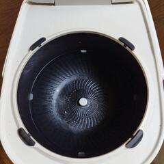 炊飯器の画像