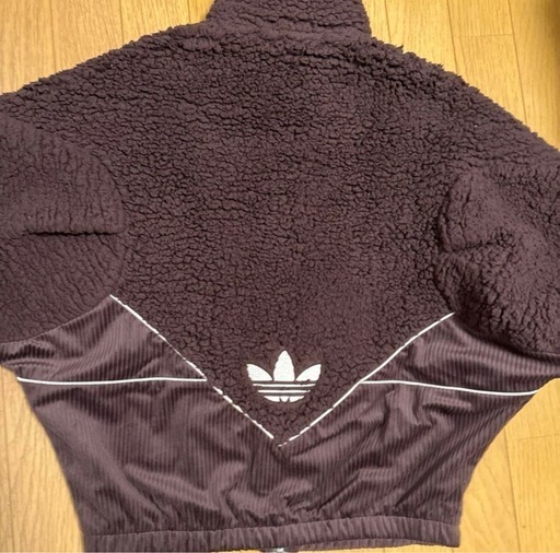 【新品】adidas ブラウン フリースジャケット