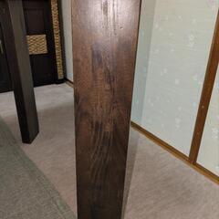 ニトリ　白色　脚は木目　ダイニングテーブルの画像