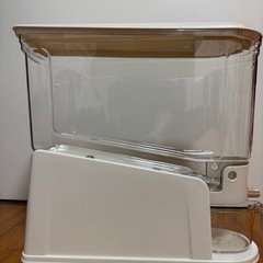 米びつ