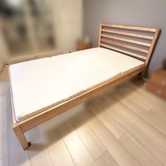 IKEA セミダブルベッド　マットレス付き