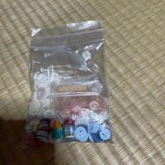 ボタンビーズ他

