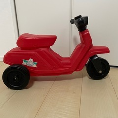 乗り物玩具