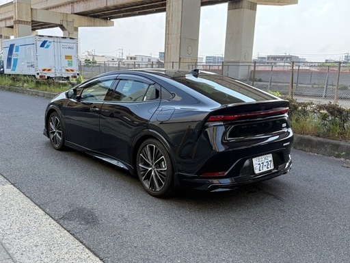 トヨタプリウス60 MXWH60 モデリスタZグレード (さくら) 梅島の