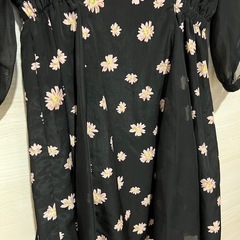 ワンピース　Mサイズ　ミニ丈　花柄の画像