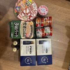 食品など