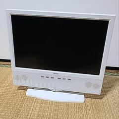 壊れたテレビ 15.4インチ