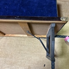 フェルトの机の画像