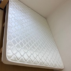 【８月お盆中引き渡し】クイーンベッド（フレーム＋マットレス）