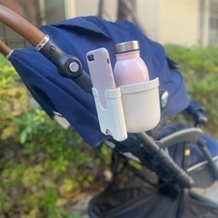 ベビーカー　ドリンクホルダーの画像