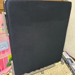 ニトリ 折りたたみベッド セミシングルサイズ