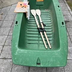 (お取引中)RYOBIのボートと2馬力エンジンセット　の画像