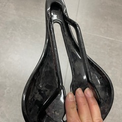 ロードバイク　サドル130g