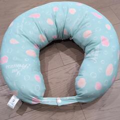 【値下げ】アリエル授乳クッションの画像