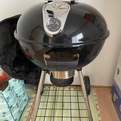 NAPOLEON 22インチ　チャコールケトルグリル